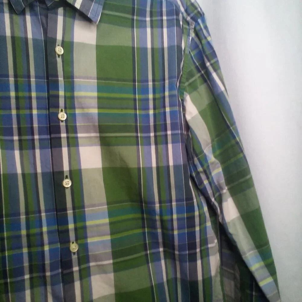 Banana Republic Shirt Men M 15-15 1/2 Button Up Long Sleeve Plaid Blue Green